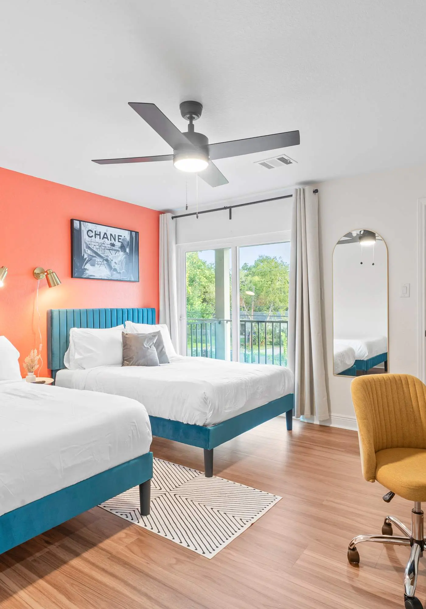 NRG MedCenter 2BD/2.5BA w FencedYard & King Bed