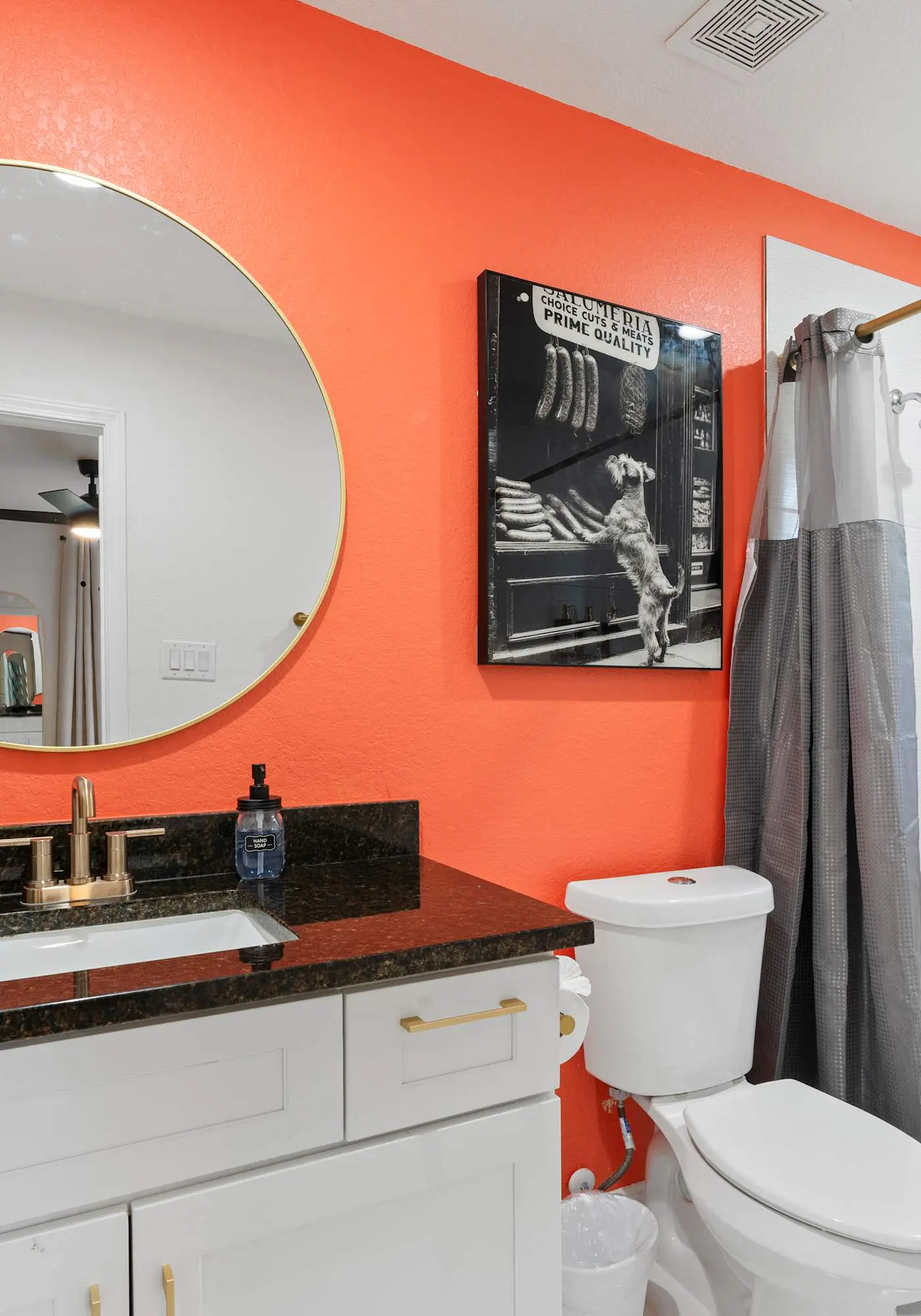 NRG MedCenter 2BD/2.5BA w FencedYard & King Bed