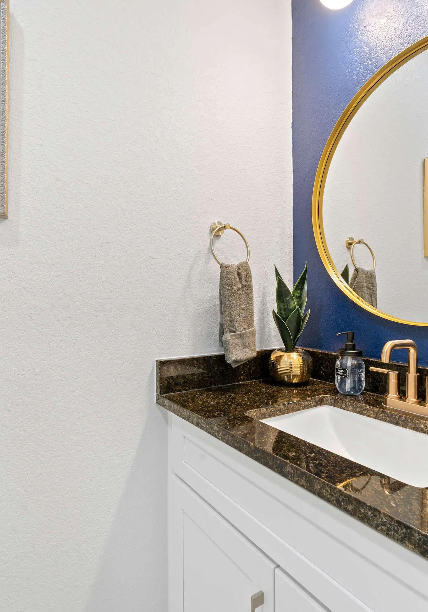 NRG MedCenter 4BD/4.5BA w FencedYard & WasherDryer