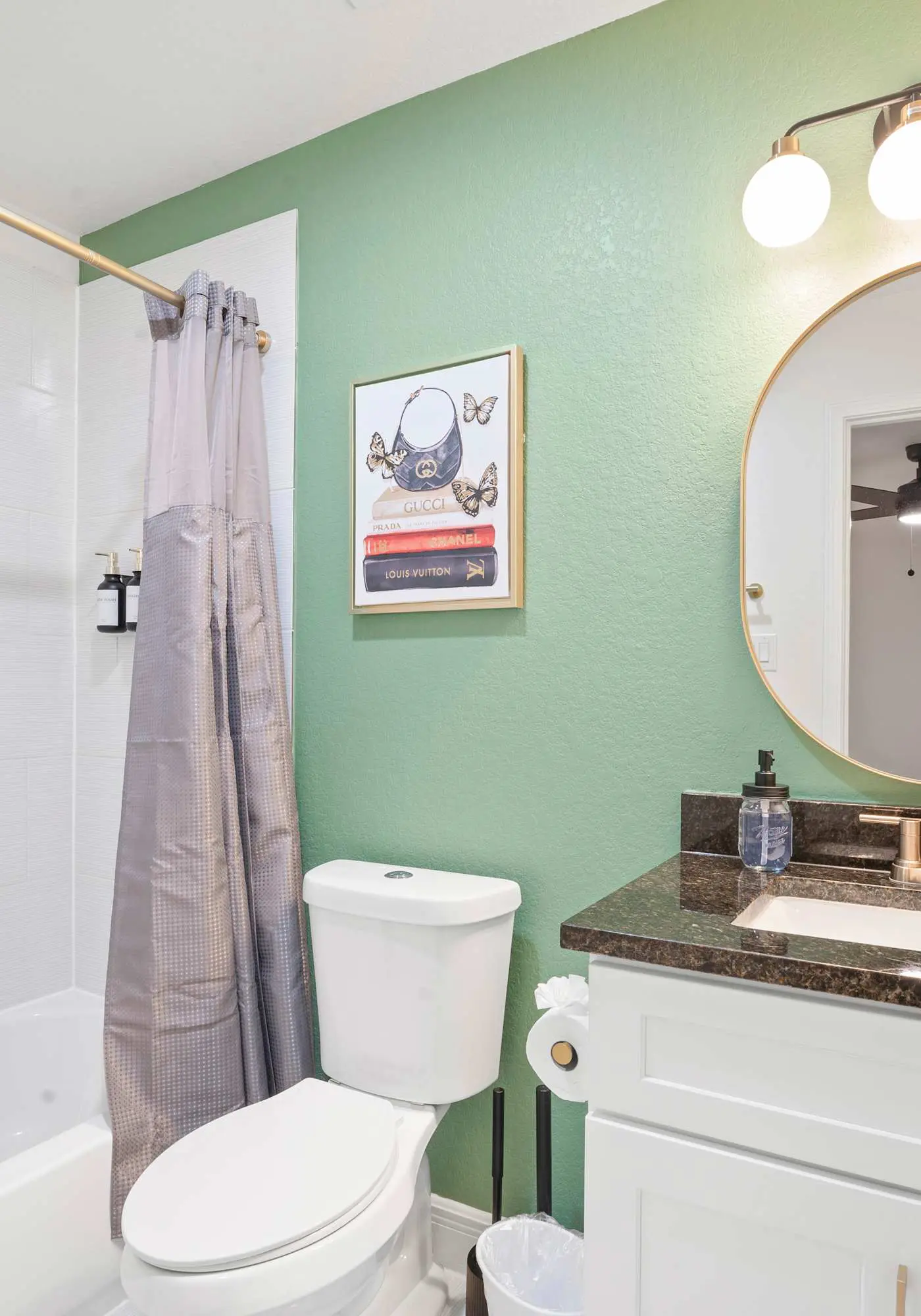 NRG MedCenter 4BD/4.5BA w FencedYard & WasherDryer