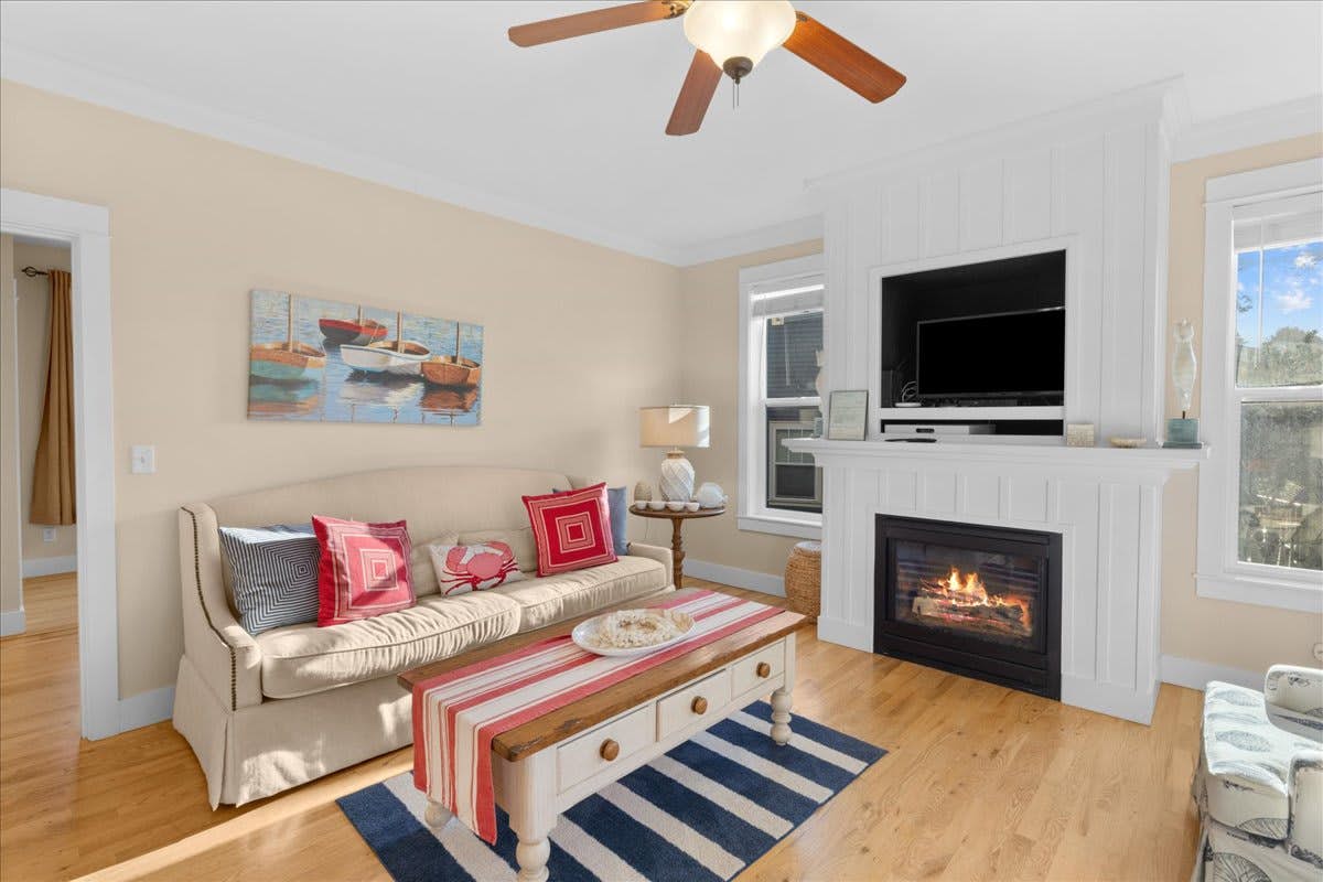 Family friendly home with game room, hot tub, steps to ocean