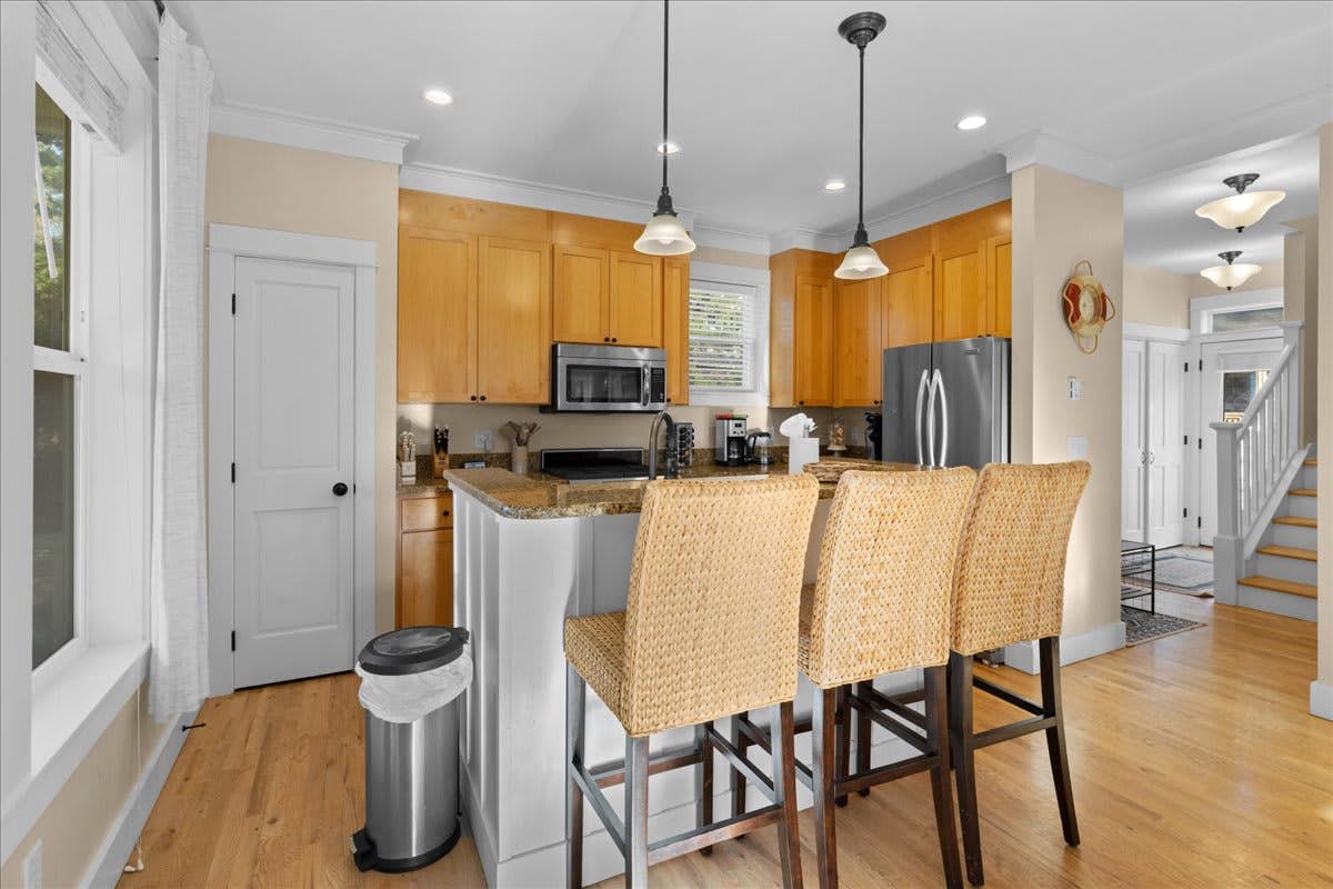 Family friendly home with game room, hot tub, steps to ocean