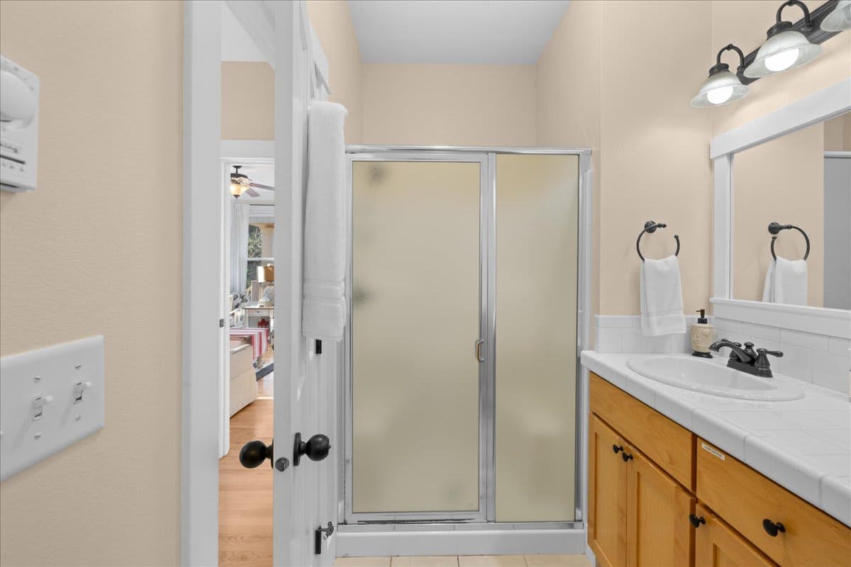 Family friendly home with game room, hot tub, steps to ocean