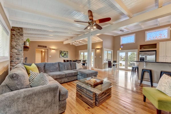 LBJ Lake Home - Private Cove - Lake Toys - Boat Slip