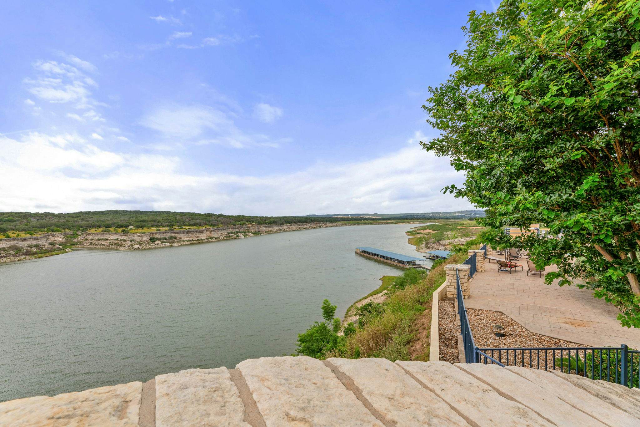 Hill Country Island Retreat