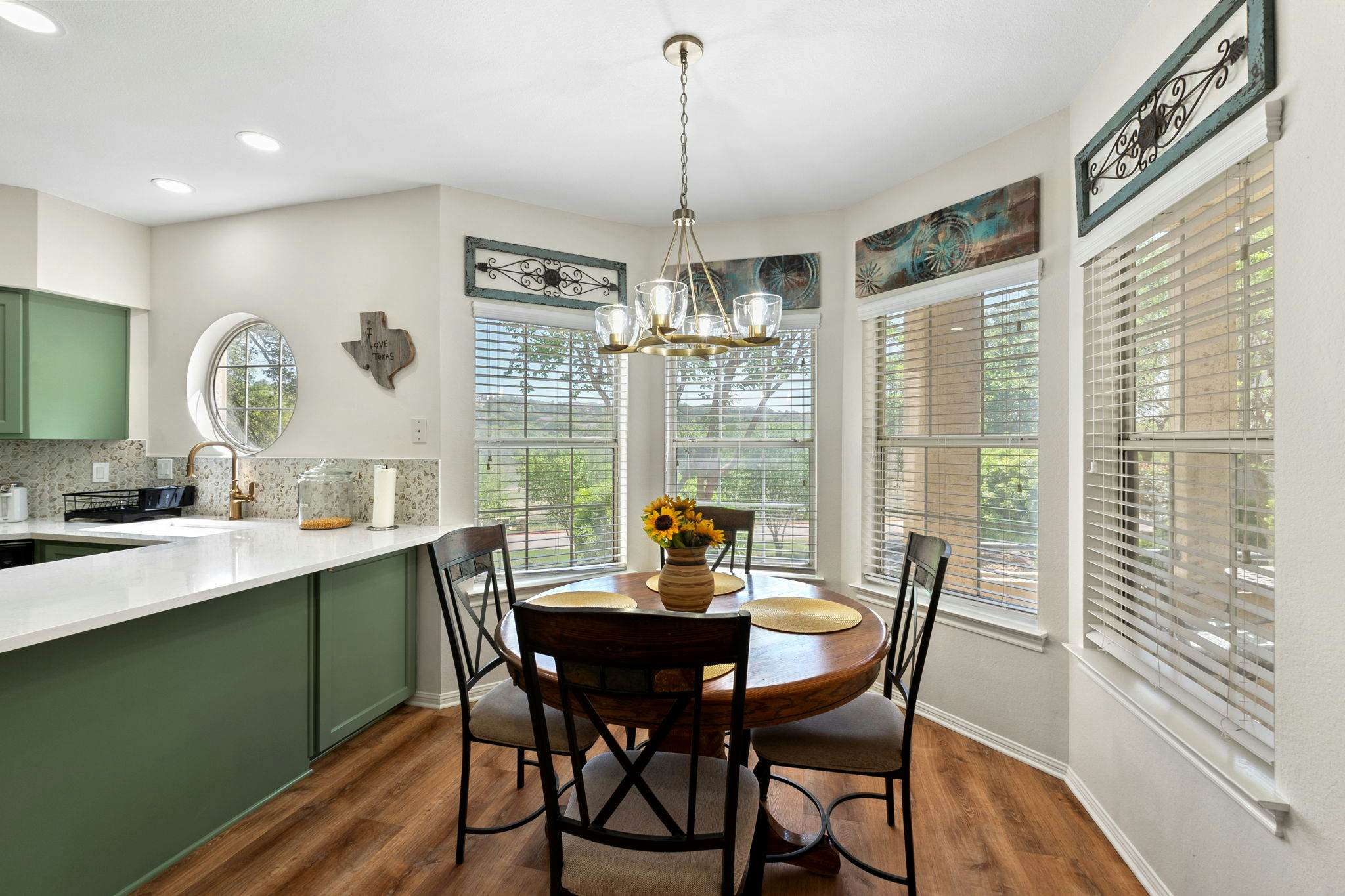 Hill Country Island Retreat