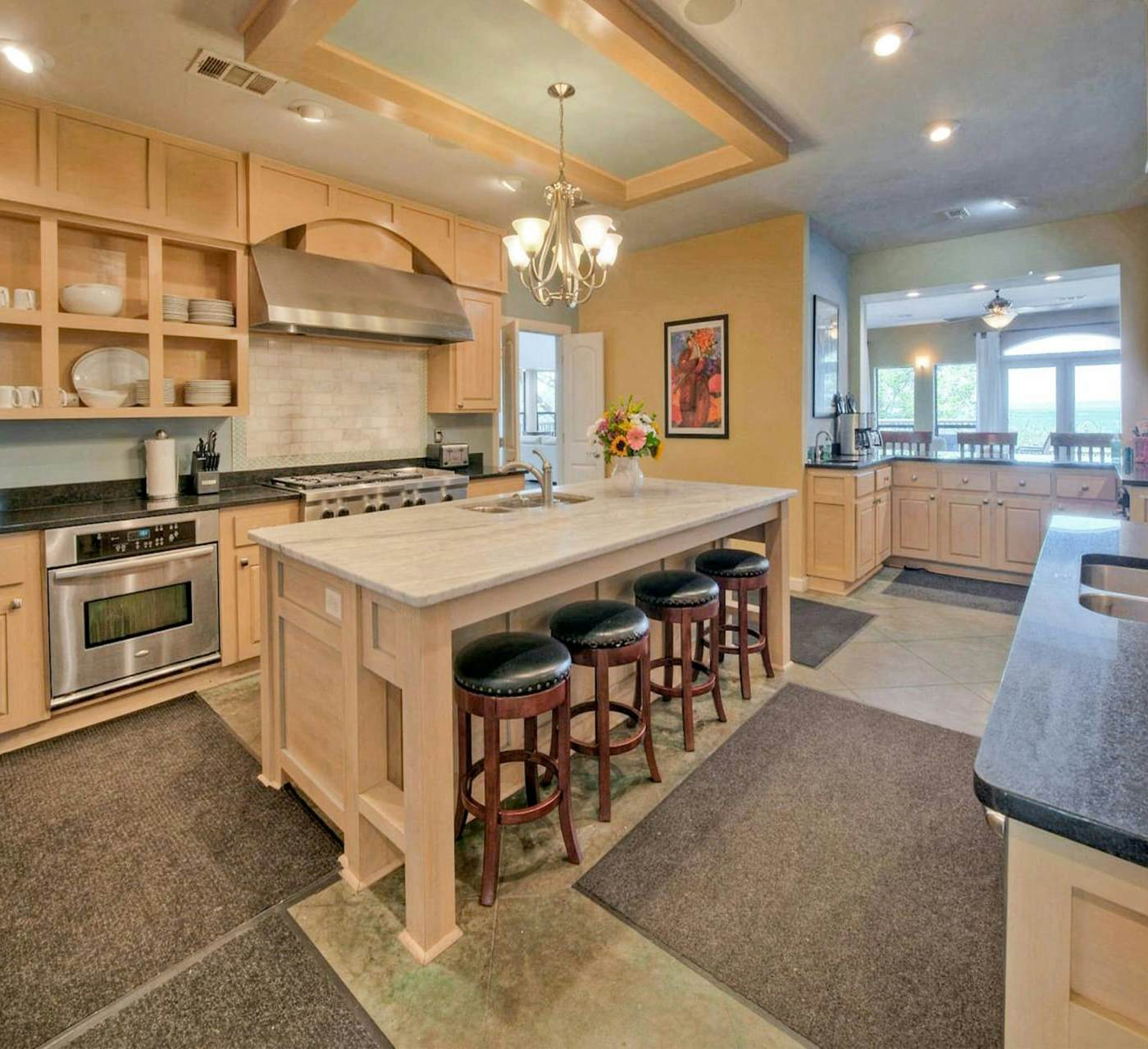 Lake Buchanan Grand Retreat