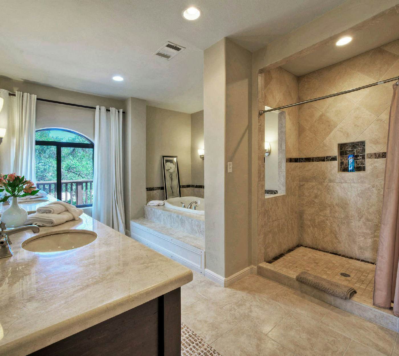 Lake Buchanan Grand Retreat