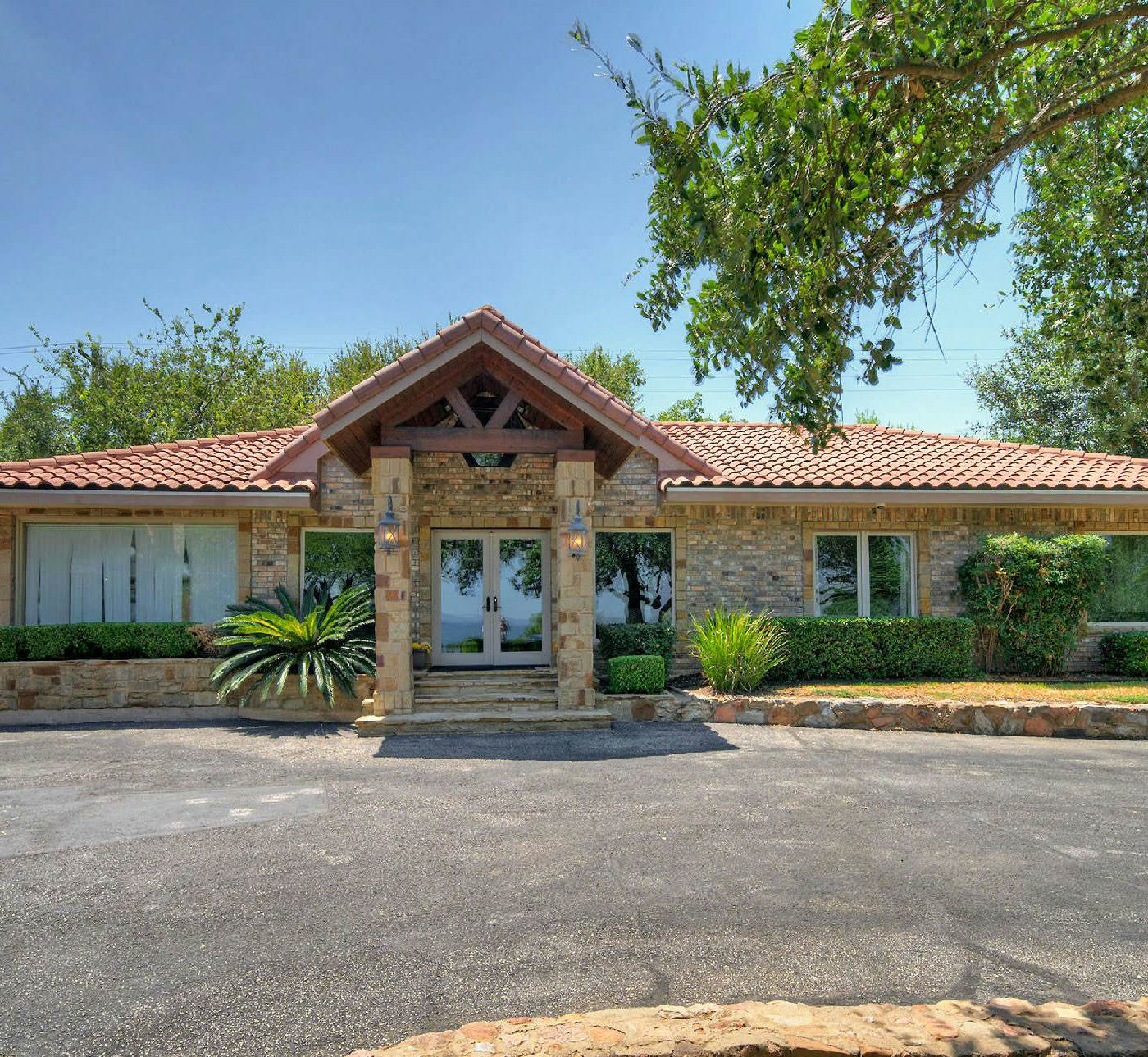 Lake Buchanan Grand Retreat