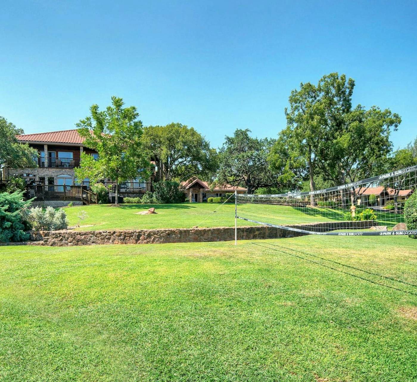 Lake Buchanan Grand Retreat