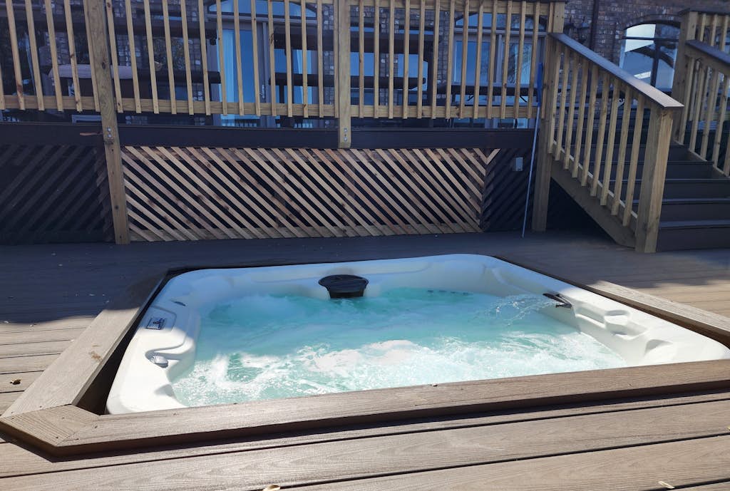 Lake Buchanan Grand Retreat - 10 Acres, Private Beach, Hot Tub, Pool, Sleeps 30+, Great for Groups!