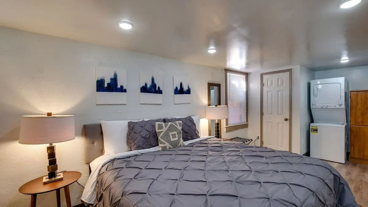 1 Skinner Pl, Savannah