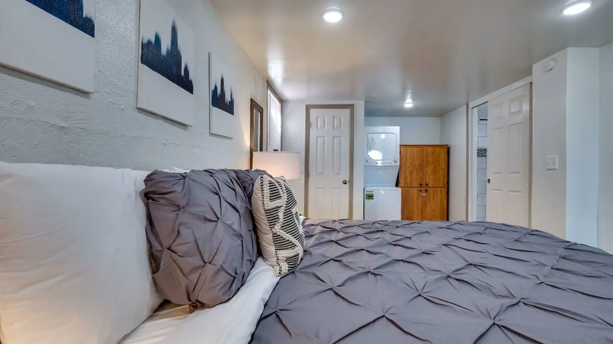 1 Skinner Pl, Savannah