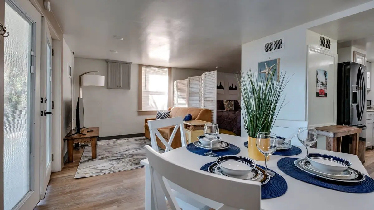 1 Skinner Pl, Savannah