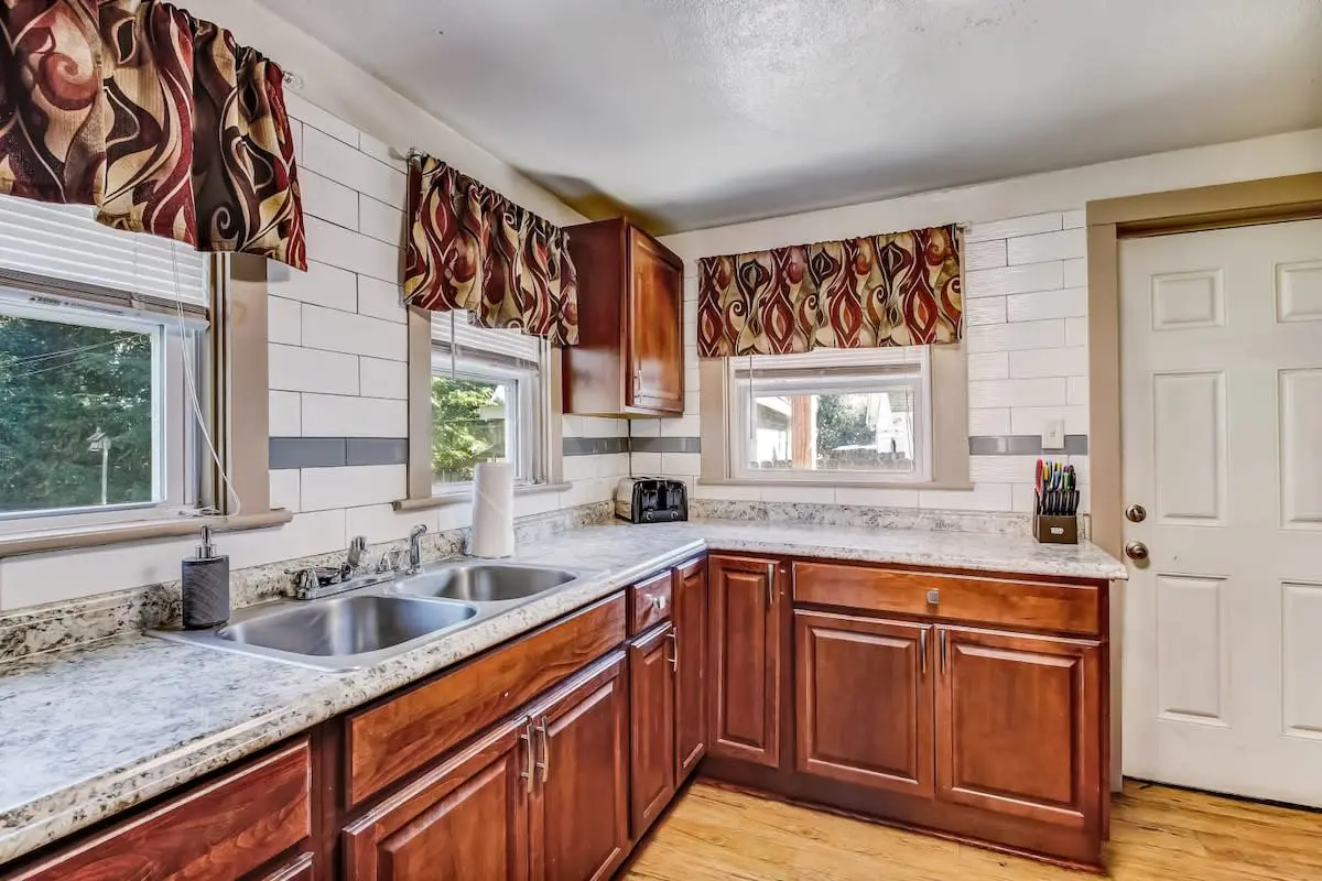 3 Skinner Pl, Savannah