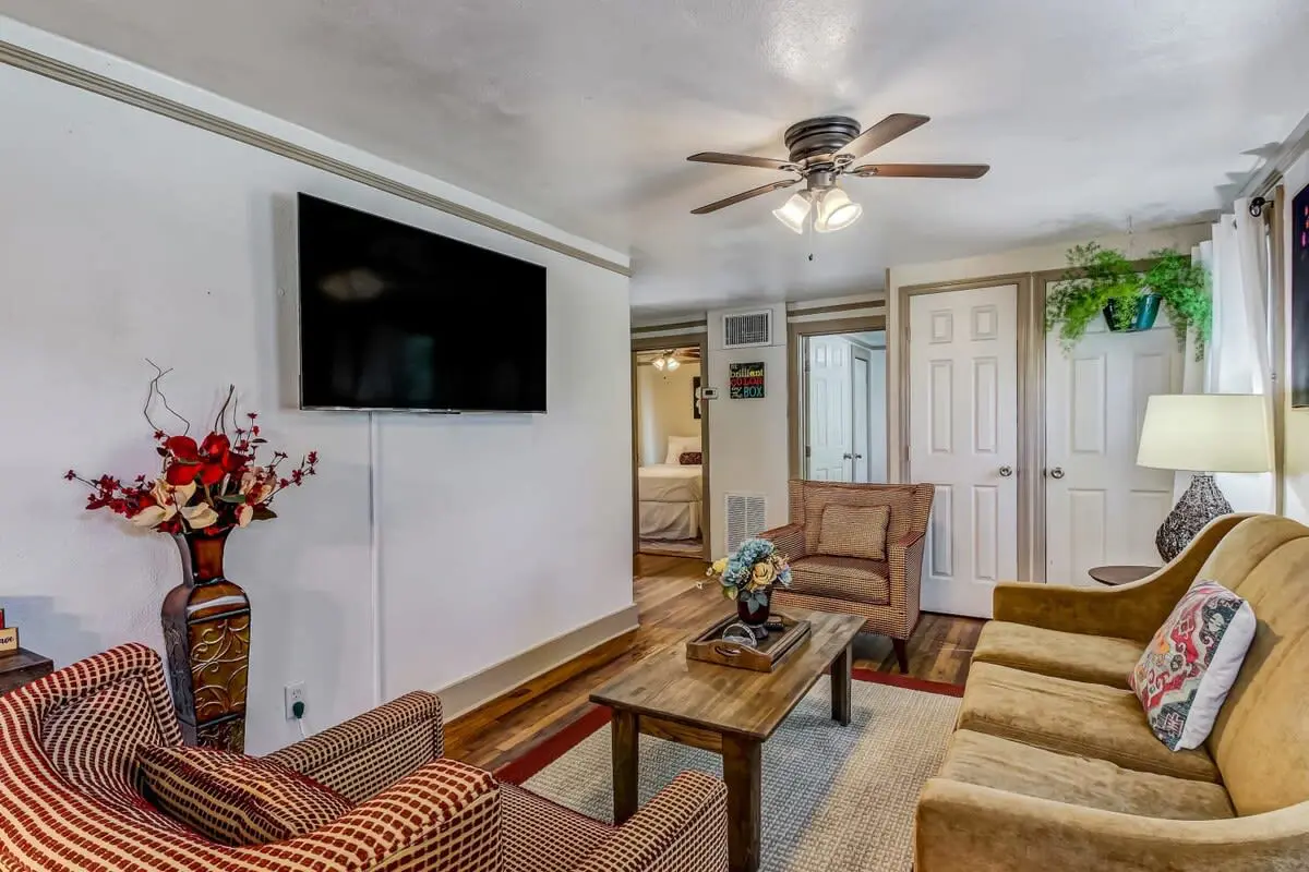 3 Skinner Pl, Savannah