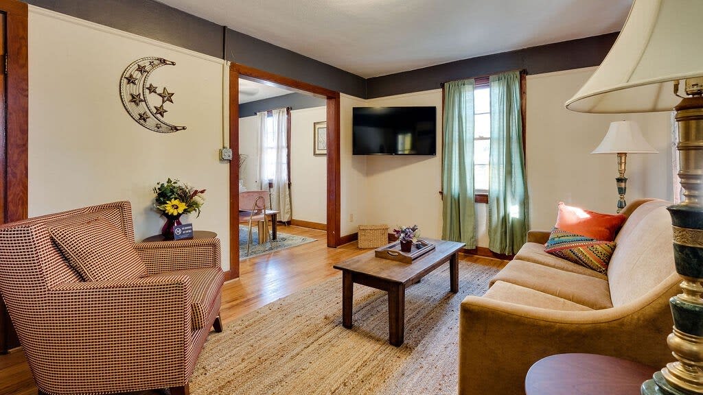 6 Skinner Pl, Savannah