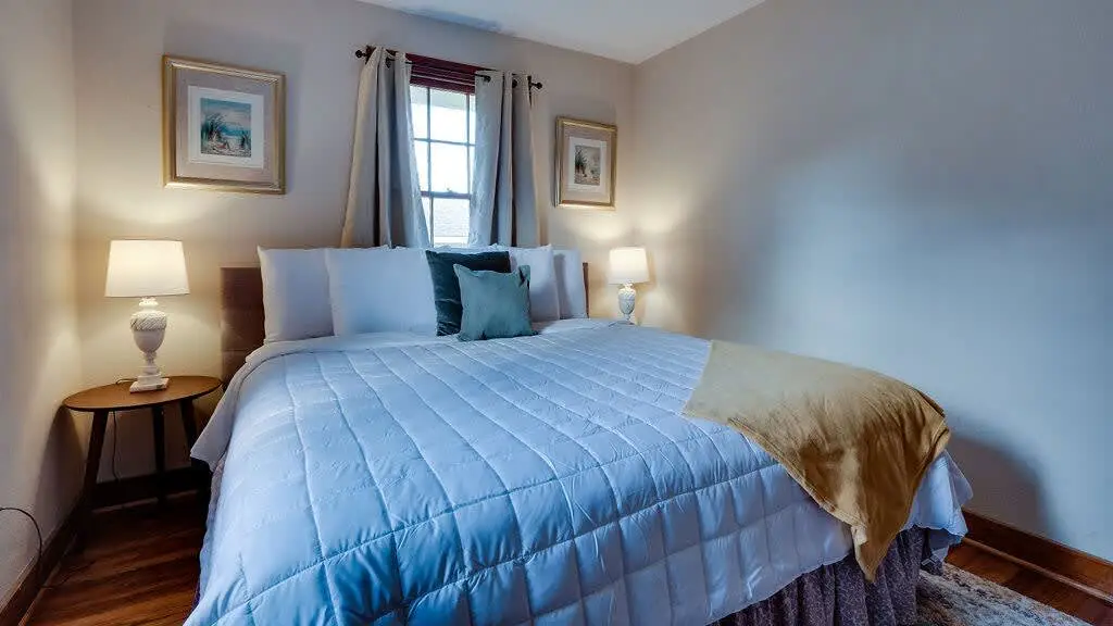 6 Skinner Pl, Savannah