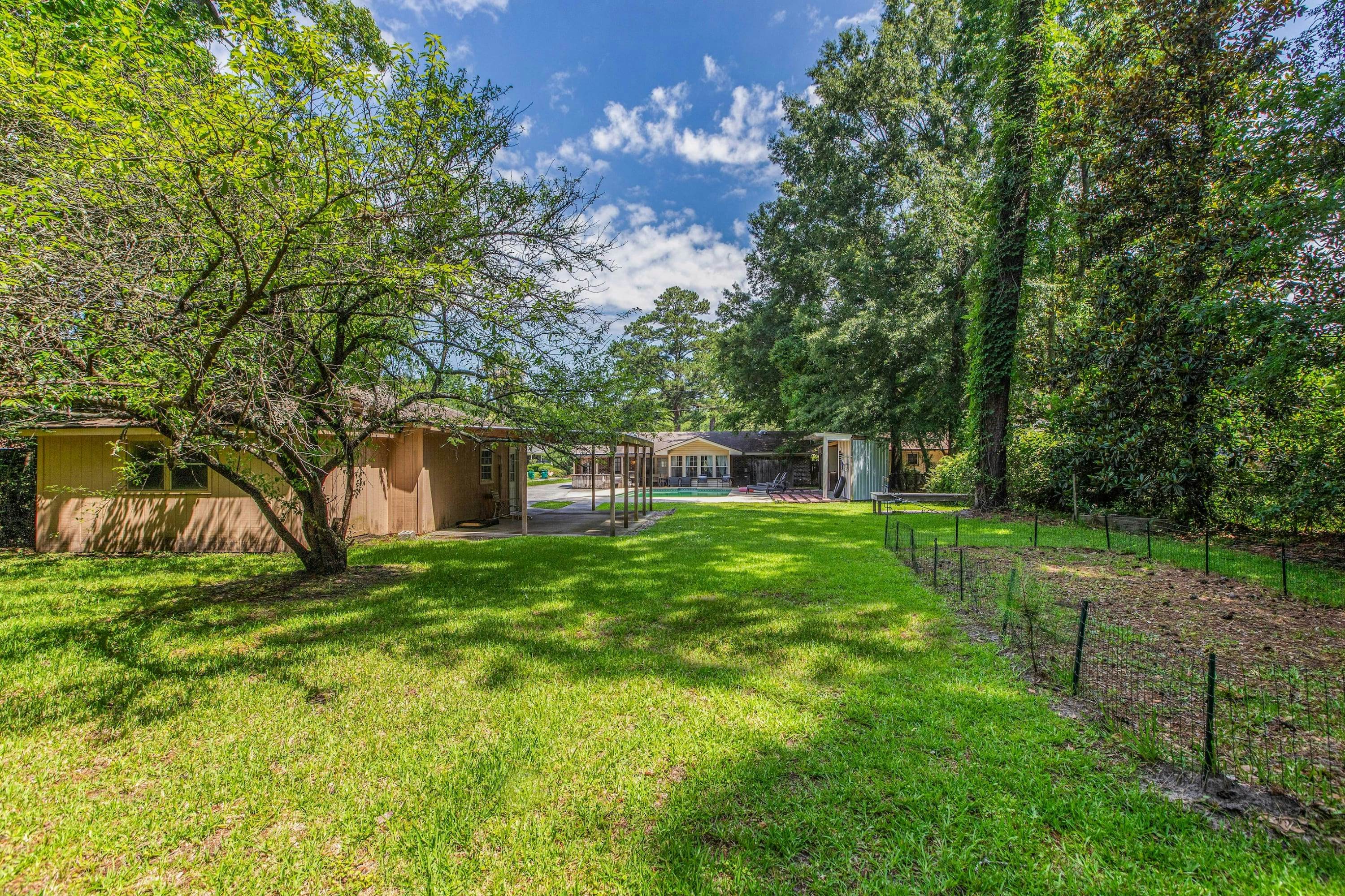 69 Lynn Dr, Savannah