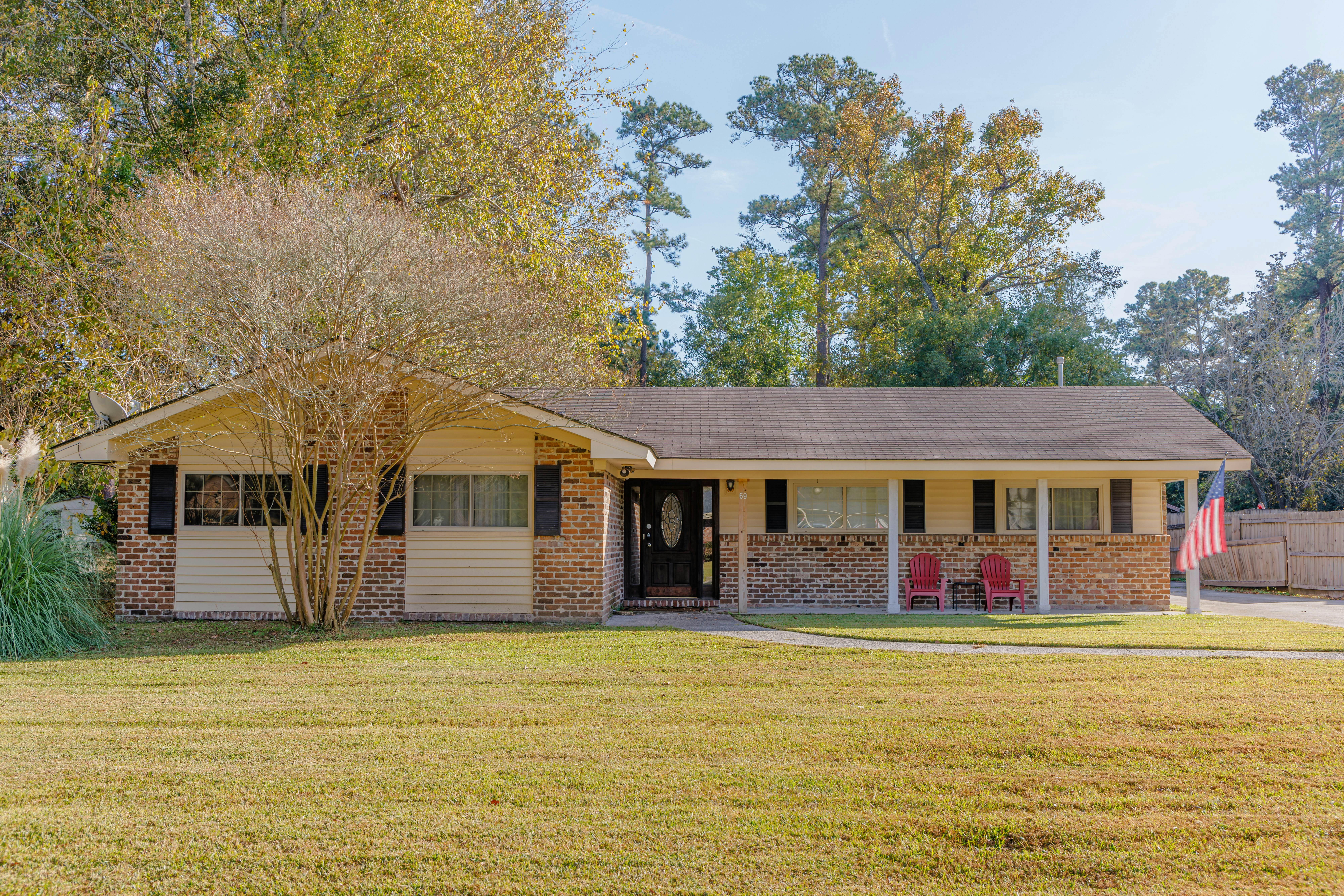 69 Lynn Dr, Savannah