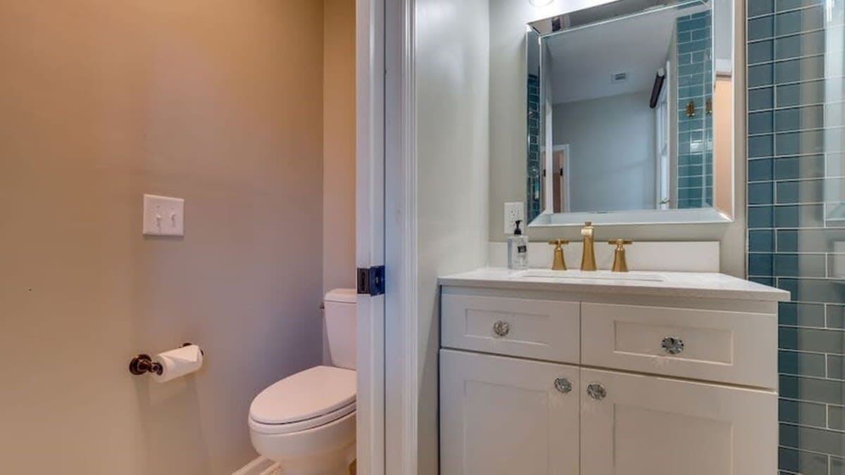 Unit A, 2601 Dogwood Avenue