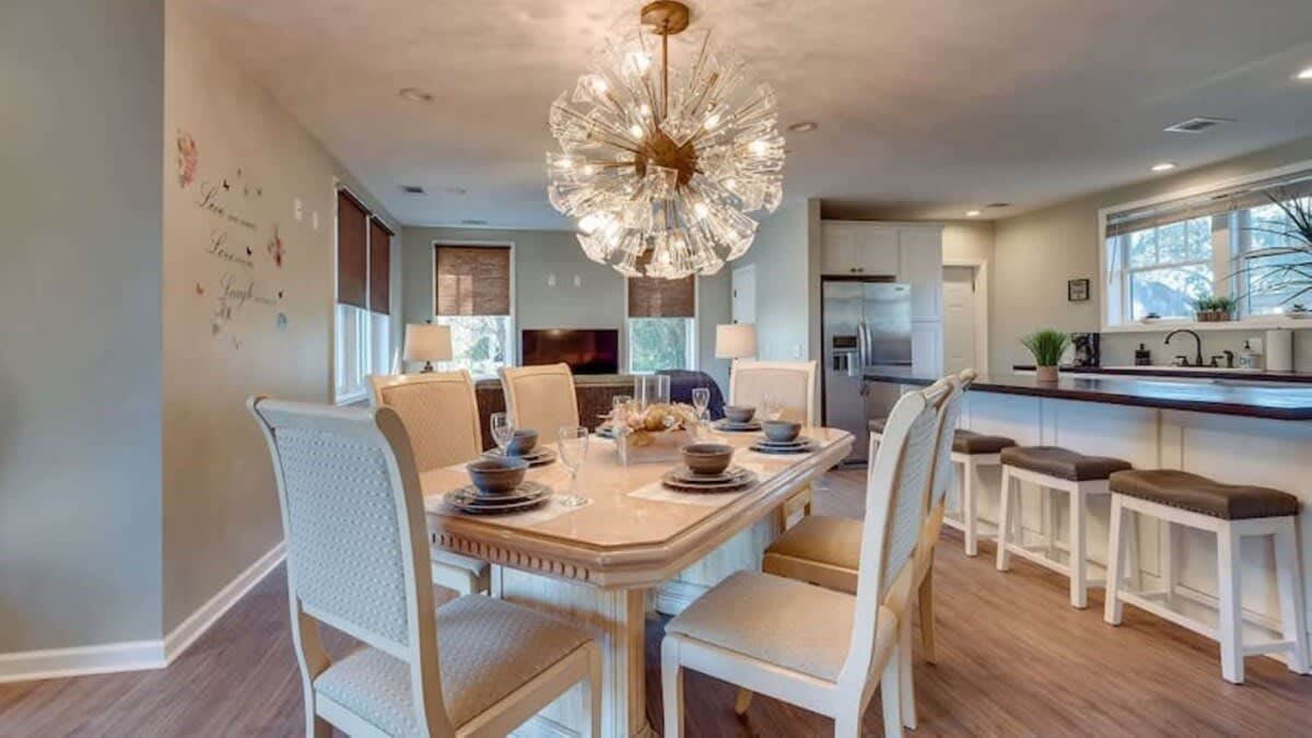 Unit A, 2601 Dogwood Avenue