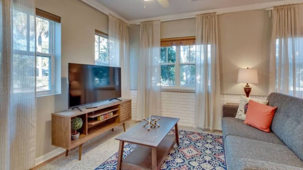 Charming Historic Stay with Pool Near Downtown