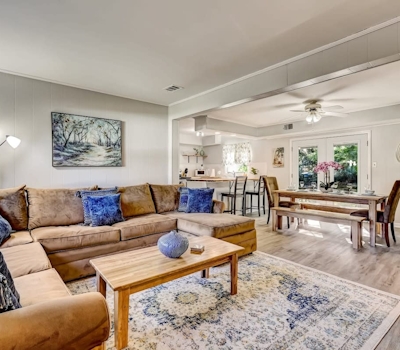 407 Sandhill Road, Savannah