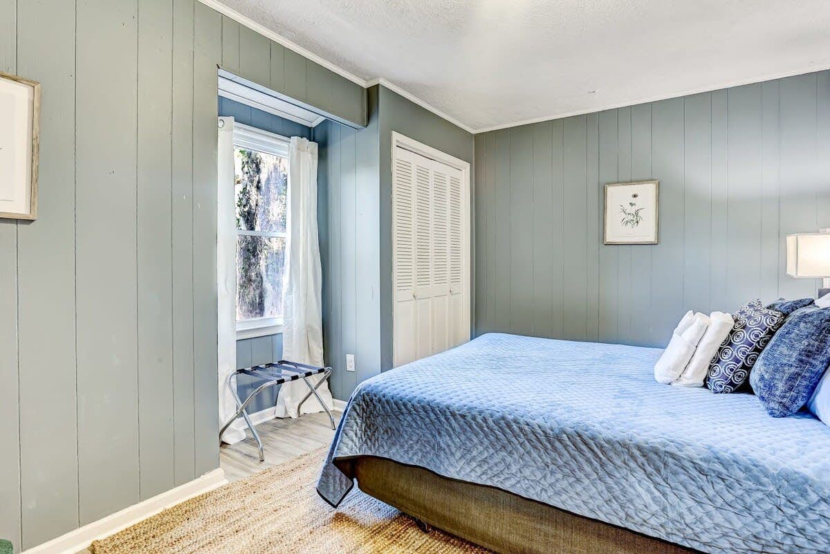 407 Sandhill Road, Savannah