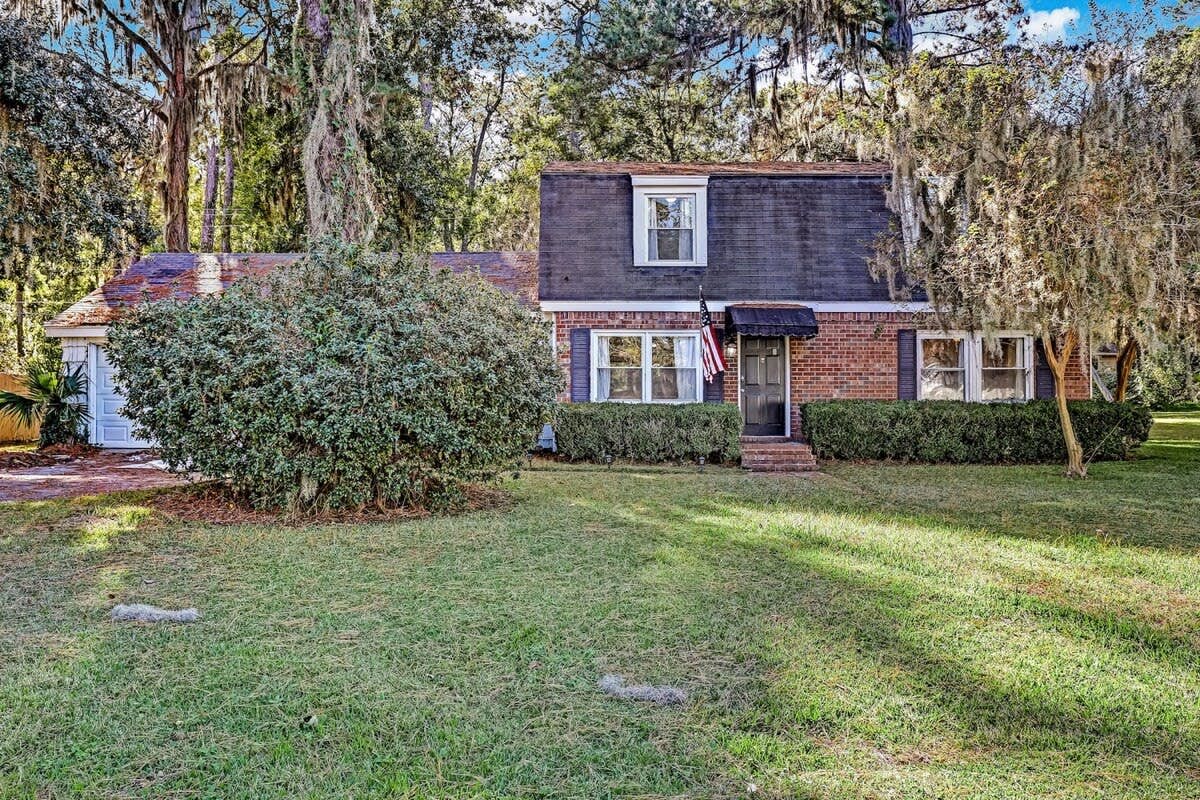 407 Sandhill Road, Savannah