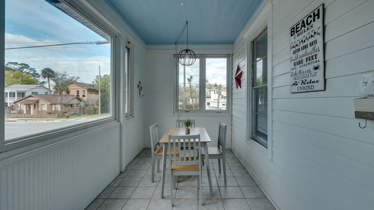 Unit A, 16 13th St, Tybee