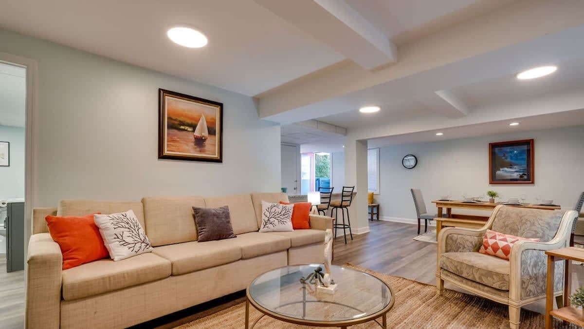 Unit B, 16 13th St, Tybee