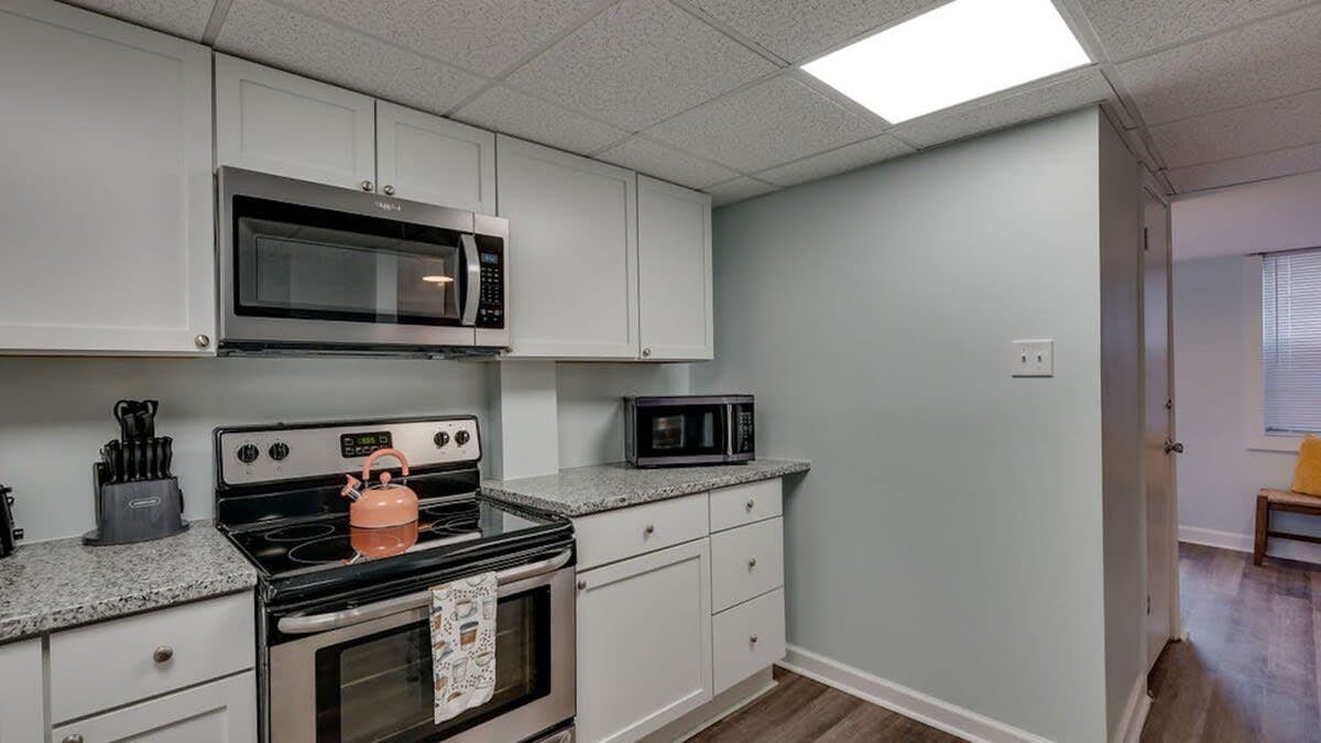 Unit B, 16 13th St, Tybee