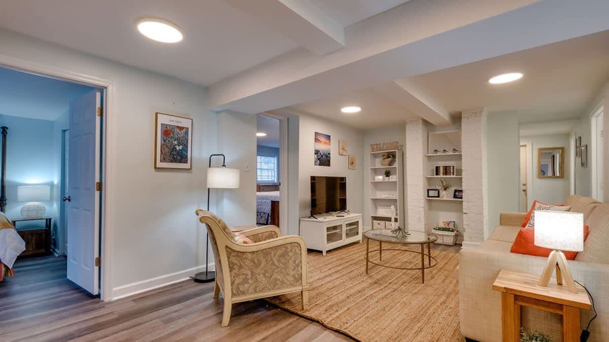 Unit B, 16 13th St, Tybee