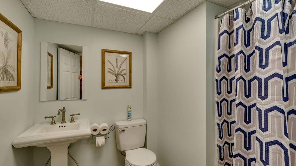 Unit B, 16 13th St, Tybee