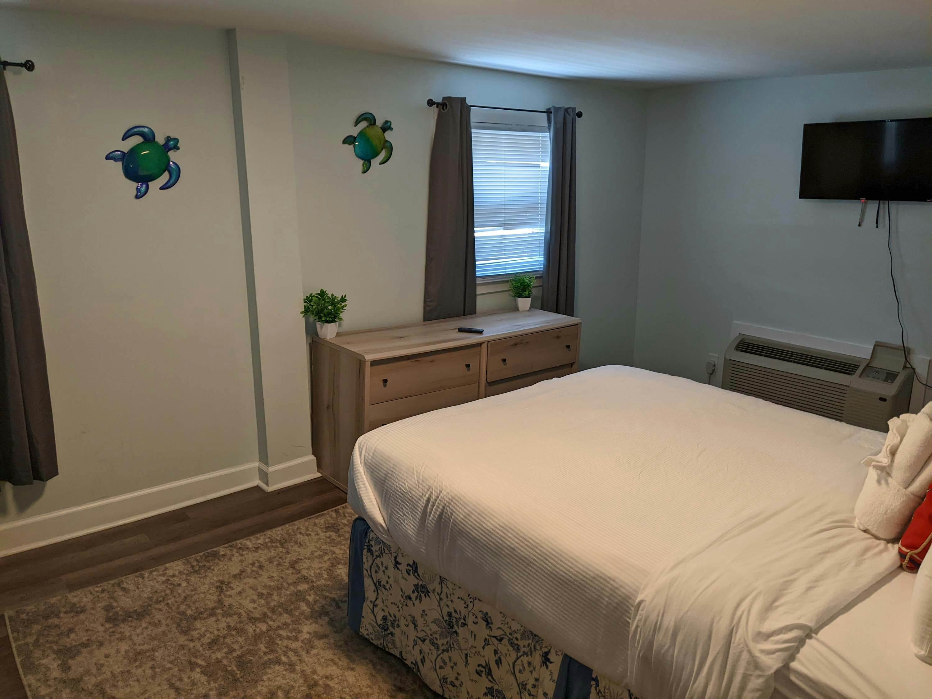 Unit B, 16 13th St, Tybee