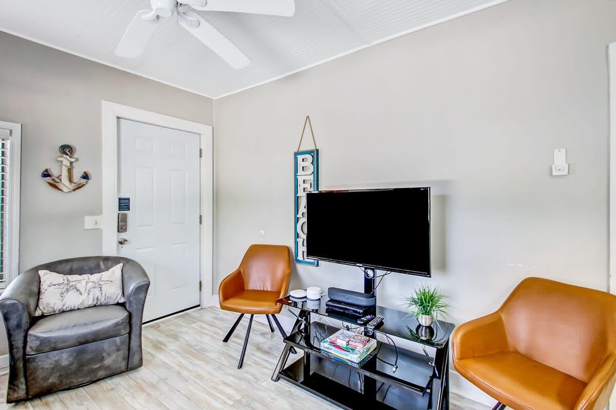 Unit A, 1 2nd Ave, Tybee