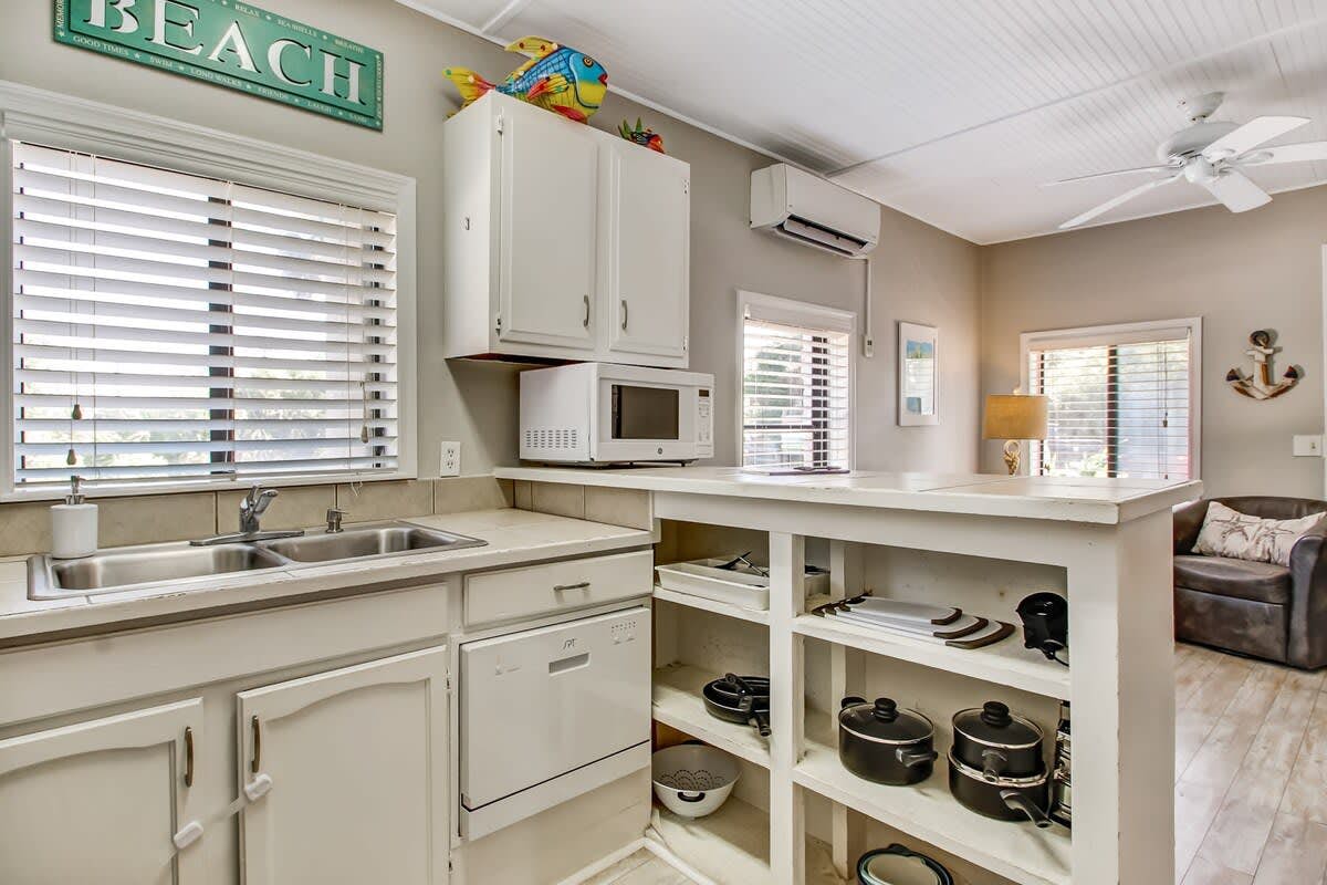 Unit A, 1 2nd Ave, Tybee