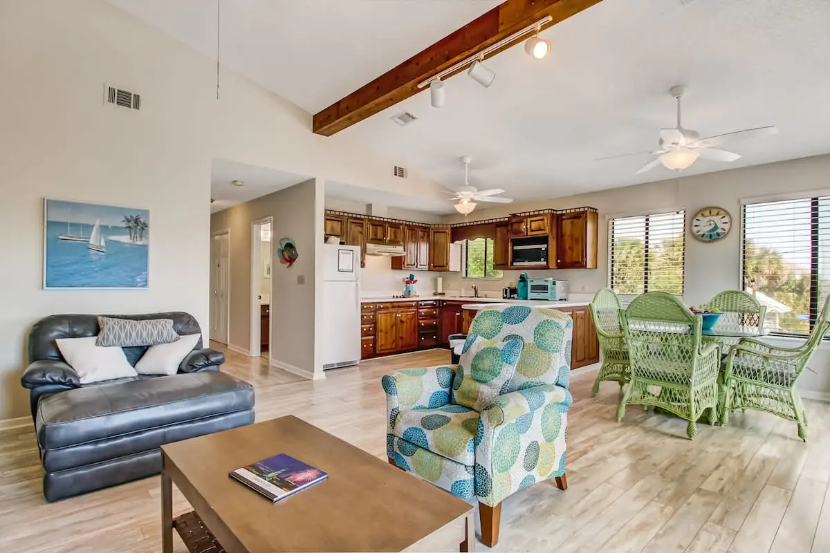 Unit C, 1 2nd Ave, Tybee