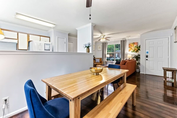 20 Mins from the Airport- Sunny Soling Hideaway