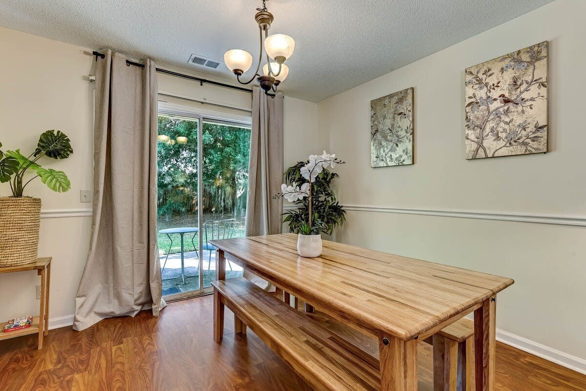 170 Laurelwood Dr, Savannah