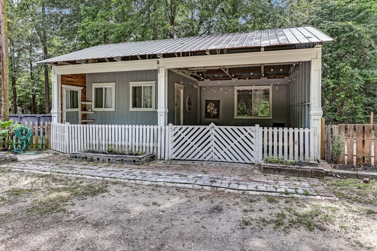 Unit A & B, 561 Mendel Ave, Savannah