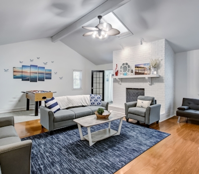 314 Quarterman Dr, Savanah