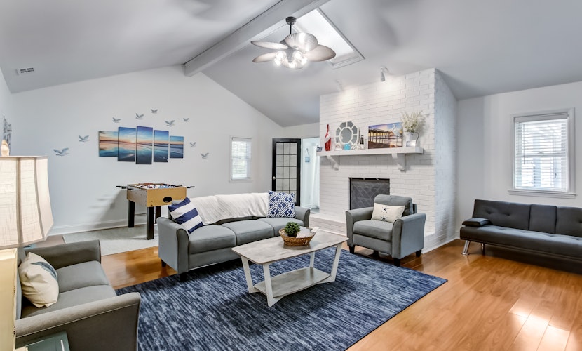 Family Island Escape with Fire Pit Near Tybee