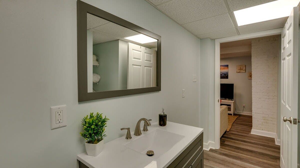 Unit C, 16 13th St, Tybee