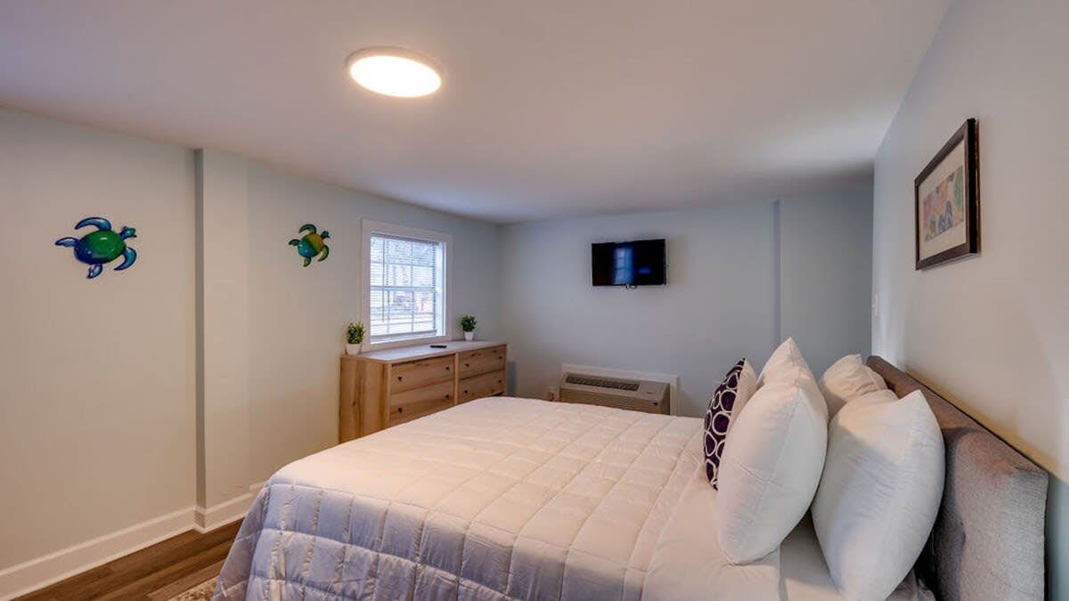 Unit C, 16 13th St, Tybee