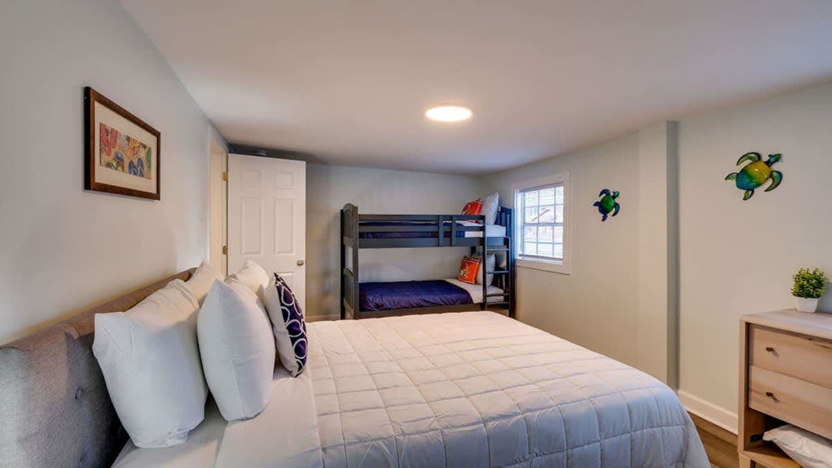 Unit C, 16 13th St, Tybee