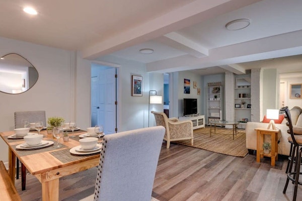 Steps to the Beach! Flamingle in Fushia, Unit B