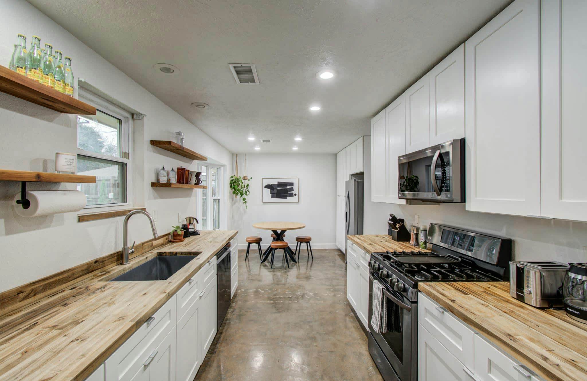 Rustic Modern Escape | 4-BD/2-BA with Pool & Patio