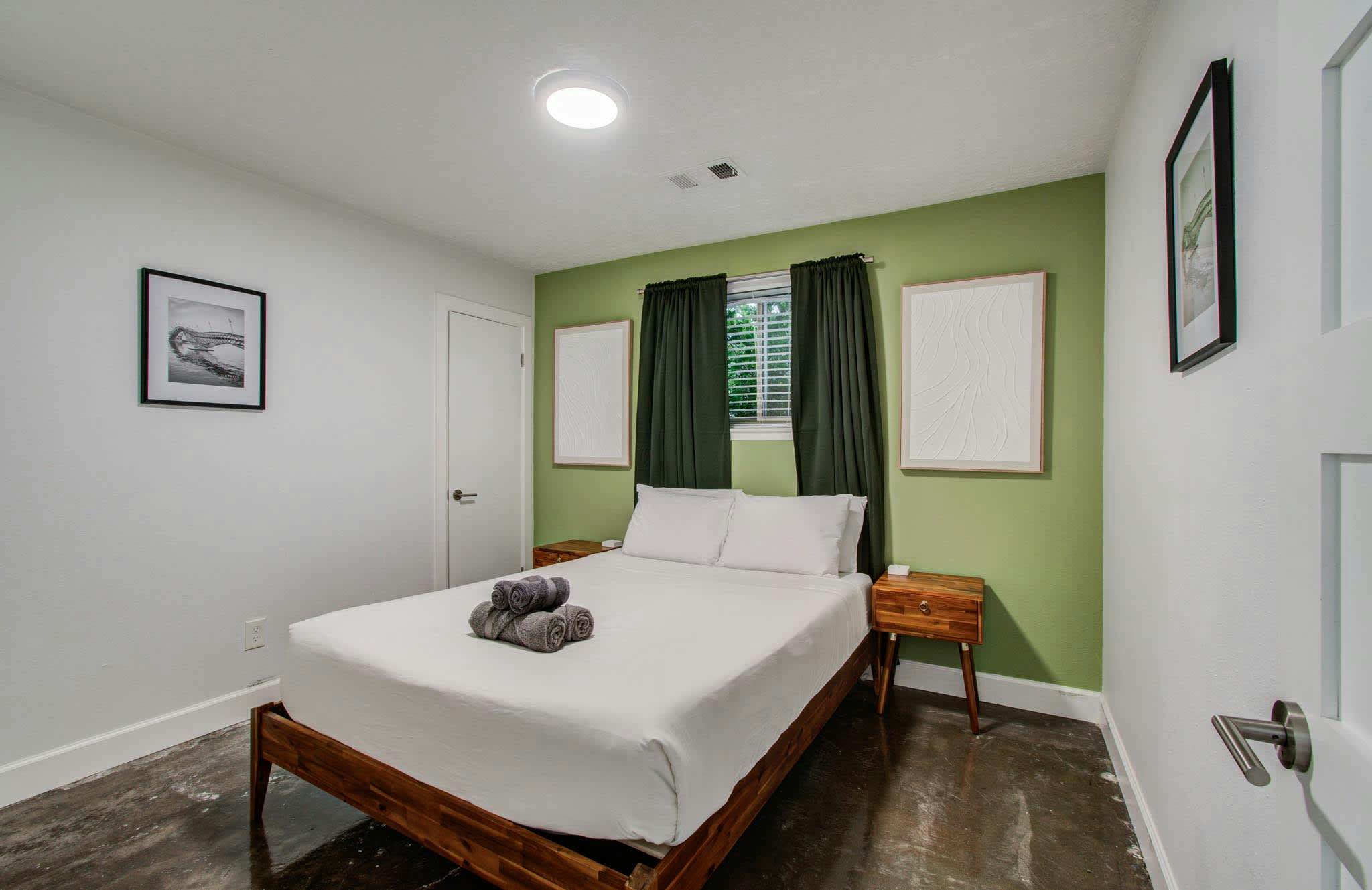 Rustic Modern Escape | 4-BD/2-BA with Pool & Patio